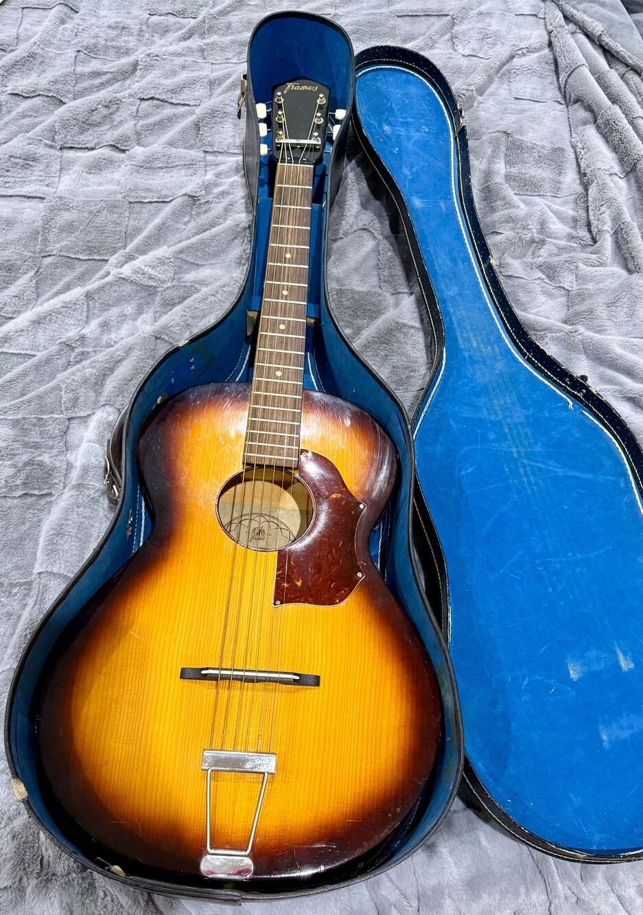 Vintage Framus Model 5/150 Acoustic Archtop Guitar with Case